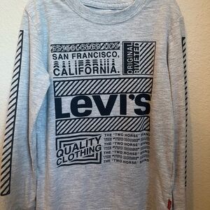 Levi's Heather Gray Graphic Tee